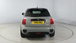 2019 (19) MINI HATCHBACK 1.5 Cooper Sport II 5dr Auto 4659493