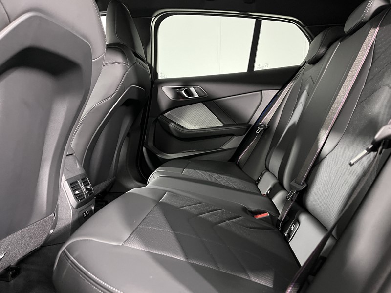 2025 (75) BMW 1 SERIES 120 M Sport 5dr Step Auto 4918618