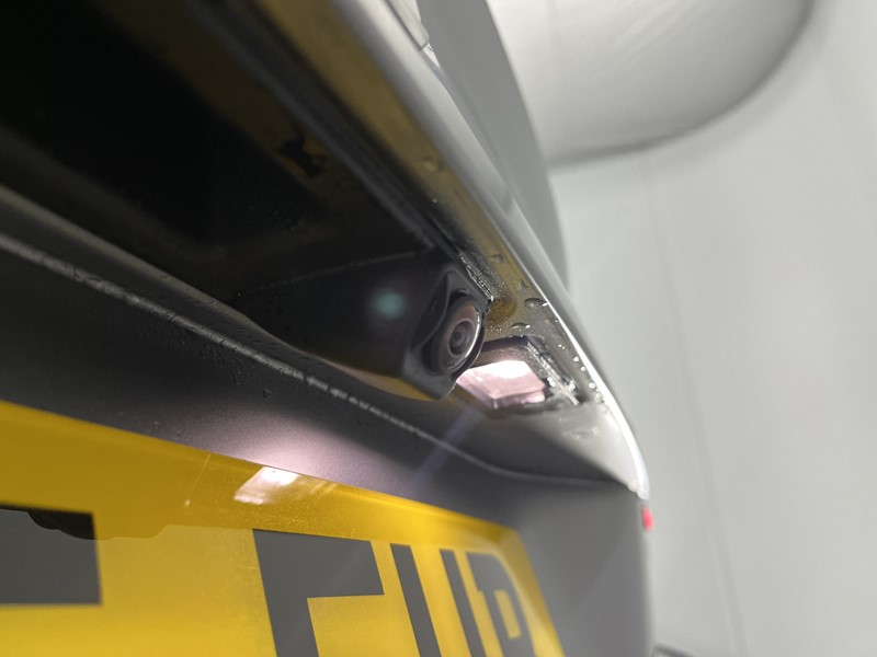 2025 (75) BMW M2 480 2dr 4920372