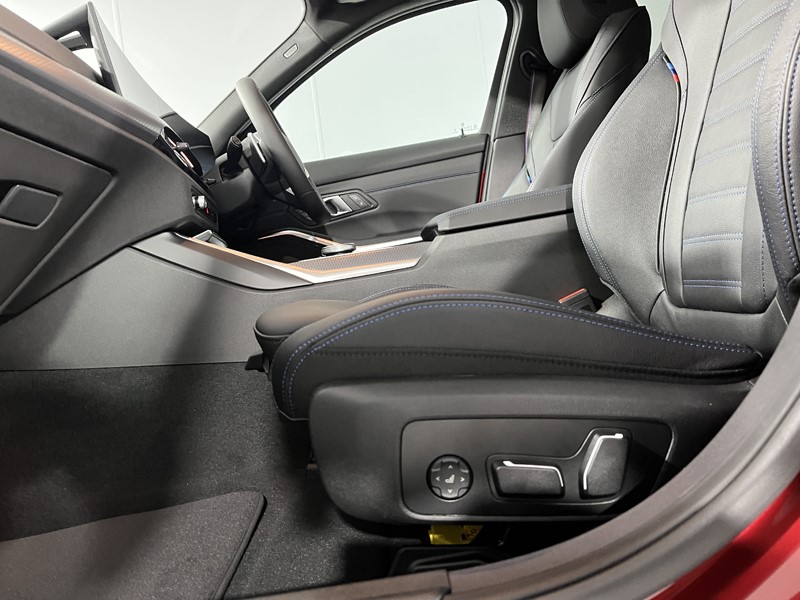 2025 (75) BMW 3 SERIES M340i xDrive MHT 4dr Step Auto 4920179