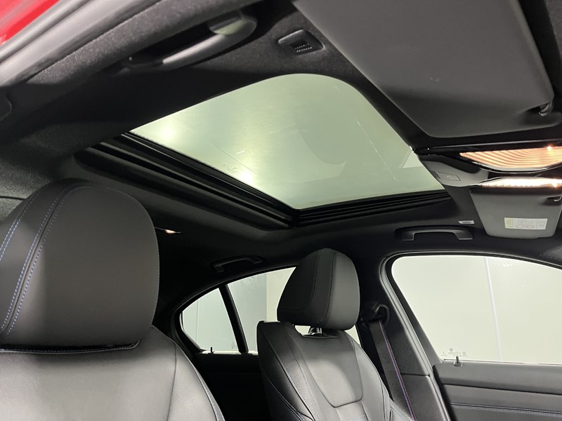 2025 (75) BMW 3 SERIES M340i xDrive MHT 4dr Step Auto 4920167