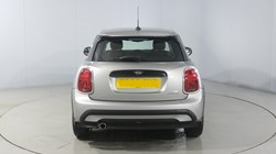 2022 (72) MINI HATCHBACK 1.5 Cooper Classic 5dr Auto 4690310