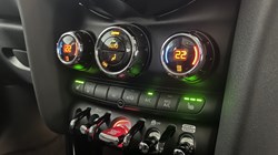 2022 (72) MINI HATCHBACK 1.5 Cooper Classic 5dr Auto 4690325