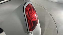 2022 (72) MINI HATCHBACK 1.5 Cooper Classic 5dr Auto 4690335