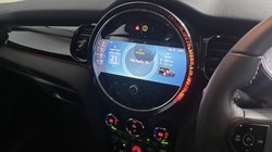 2022 (72) MINI HATCHBACK 1.5 Cooper Classic 5dr Auto 4690303