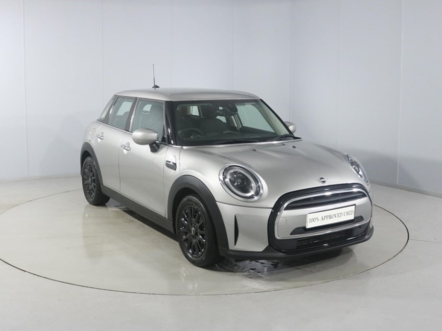 2022 (72) MINI HATCHBACK 1.5 Cooper Classic 5dr Auto