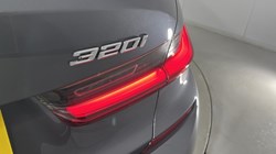 2022 (22) BMW 3 SERIES 320i xDrive M Sport 4dr Step Auto 4668781
