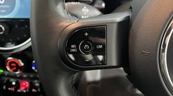 2022 (72) MINI HATCHBACK 1.5 Cooper Classic 3dr Auto 4678508