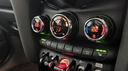 2022 (72) MINI HATCHBACK 1.5 Cooper Classic 3dr Auto 4678516