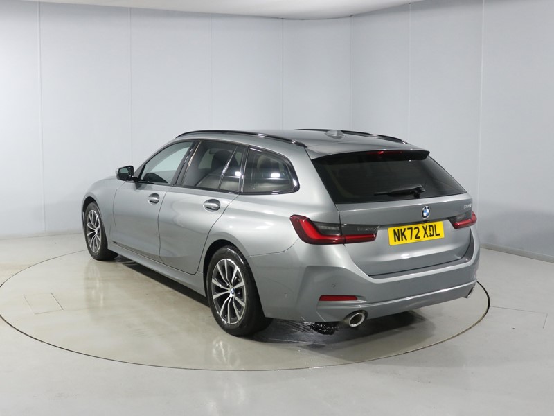 2022 (72) BMW 3 SERIES 320i Sport 5dr Step Auto