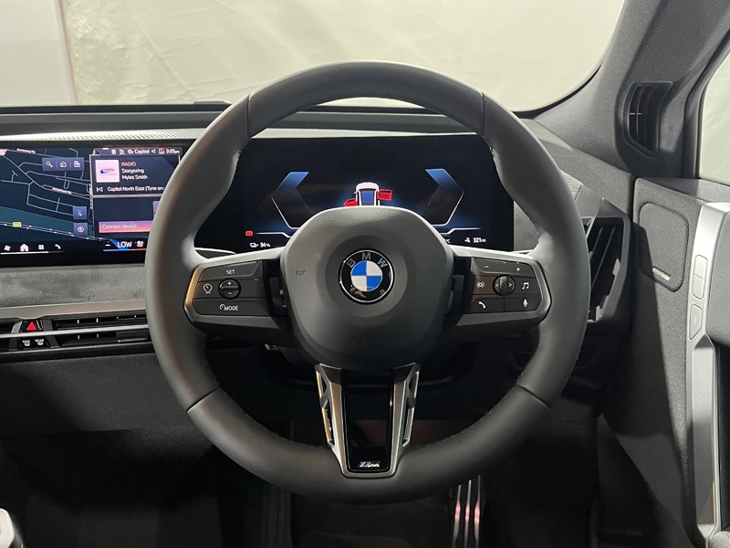 2025 (75) BMW iX 300kW xDrive45 M Sport 101kWh 5dr Auto 5069795