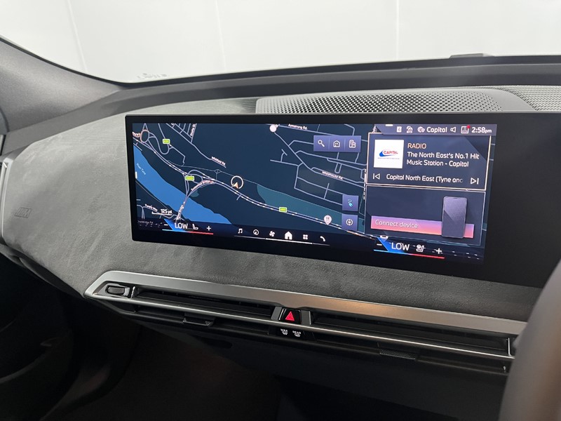 2025 (75) BMW iX 300kW xDrive45 M Sport 101kWh 5dr Auto 5069798