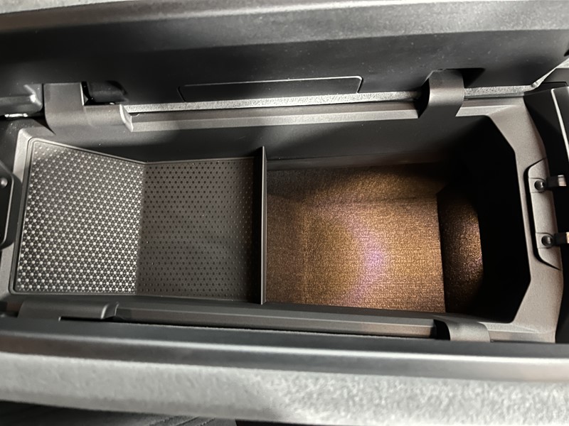 2025 (75) BMW iX 300kW xDrive45 M Sport 101kWh 5dr Auto 5069824