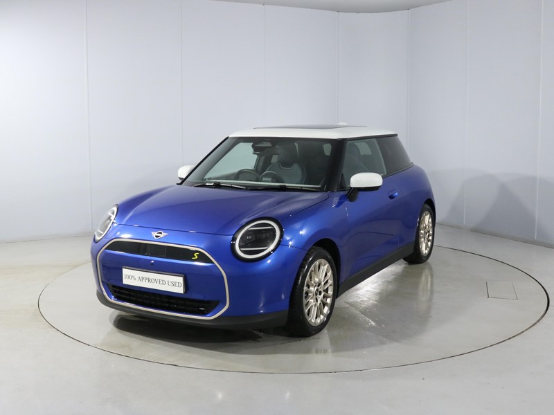 2025 (75) MINI COOPER 160kW SE Exclusive 54kWh 3dr Auto 5316238