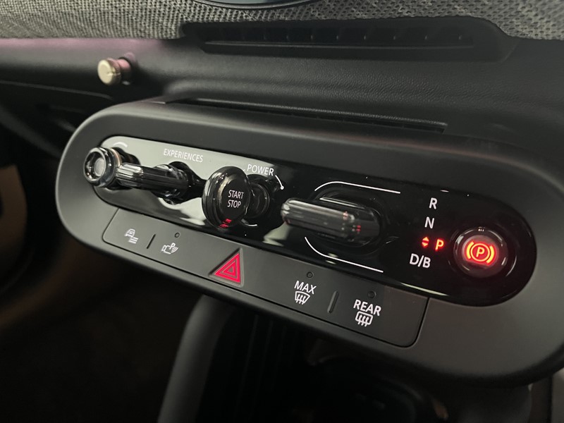 2025 (75) MINI COOPER 160kW SE Exclusive 54kWh 3dr Auto 5316206