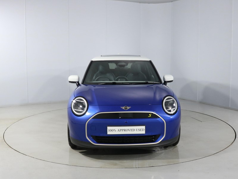 2025 (75) MINI COOPER 160kW SE Exclusive 54kWh 3dr Auto 5316212