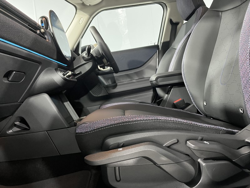 2025 (75) MINI COOPER 1.5 C Classic 5dr Auto 5315403