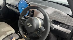 2025 (75) MINI COOPER 1.5 C Exclusive 5dr Auto 5315234