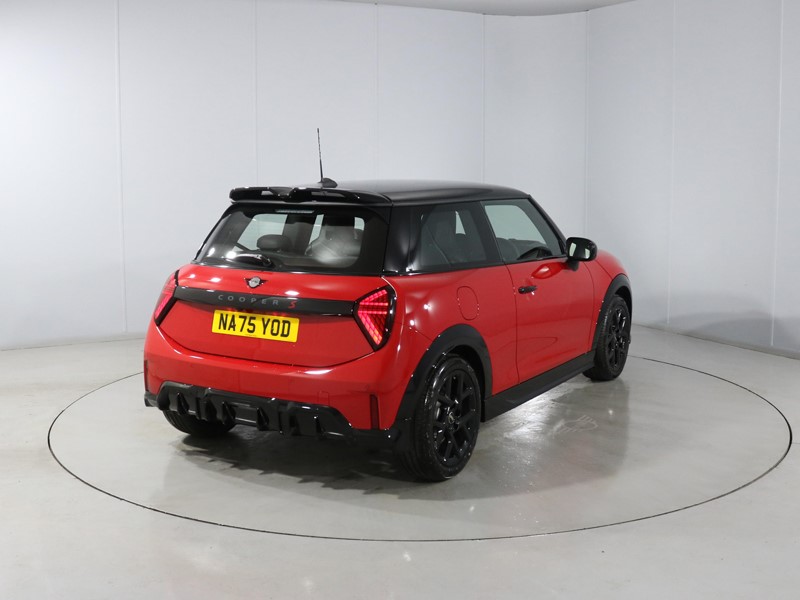 2025 (75) MINI COOPER 2.0 S Sport 3dr Auto 5315662