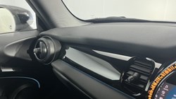 2023 (23) MINI COOPER 2.0 S Sport 3dr Auto 4669056