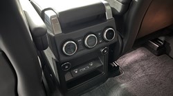 2019 (19) LAND ROVER DISCOVERY 3.0 SDV6 HSE Luxury 5dr Auto 4697557