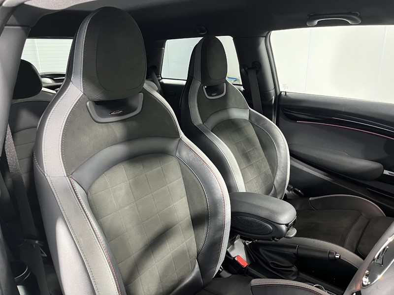 2023 (73) MINI HATCHBACK 2.0 Cooper S Sport Premium Plus 5dr Auto 4684008