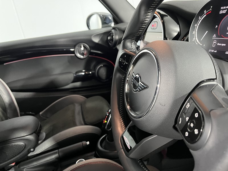 2023 (73) MINI HATCHBACK 2.0 Cooper S Sport Premium Plus 5dr Auto 4684018