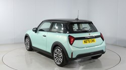 2025 (75) MINI COOPER 1.5 C Classic 3dr Auto 5315460