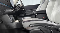 2025 (75) MINI COOPER 1.5 C Classic 3dr Auto 5315490