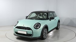 2025 (75) MINI COOPER 1.5 C Classic 3dr Auto 5315497