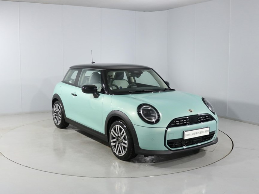 2025 (75) MINI COOPER 1.5 C Classic 3dr Auto