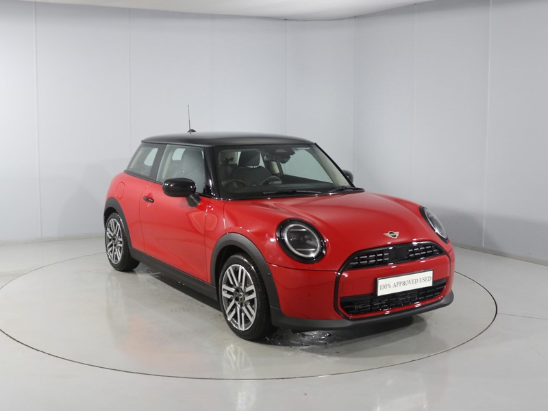 2025 (75) MINI COOPER 1.5 C Classic 3dr Auto