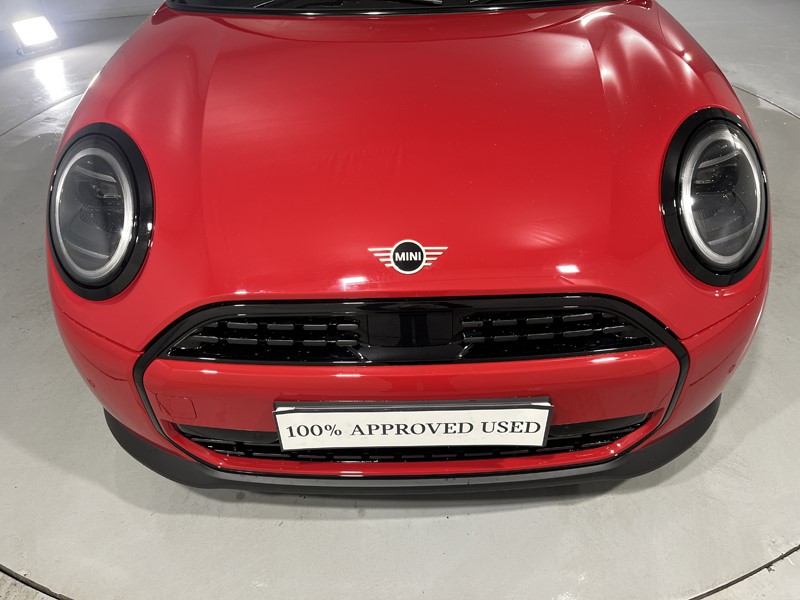 2025 (75) MINI COOPER 1.5 C Classic 3dr Auto 5315306