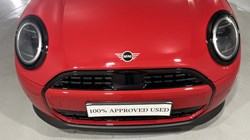 2025 (75) MINI COOPER 1.5 C Classic 3dr Auto 5315306
