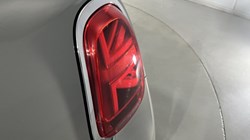 2021 (21) MINI HATCHBACK 1.5 One Classic 3dr 4690144