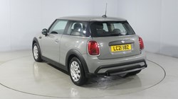 2021 (21) MINI HATCHBACK 1.5 One Classic 3dr 1