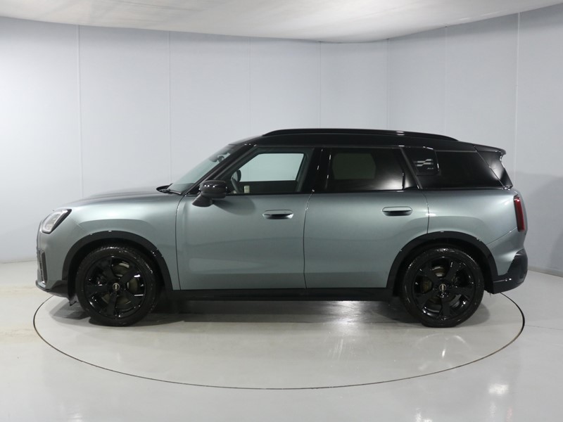 2025 (75) MINI COUNTRYMAN 230kW SE Sport [Level 1] ALL4 66kWh 5dr Auto 5316836