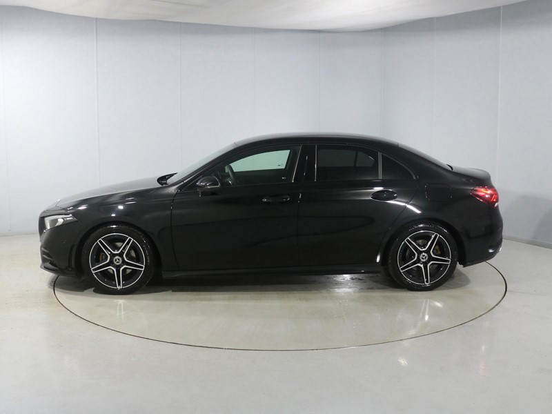 2022 (72) MERCEDES-BENZ A CLASS A200 AMG Line Executive 4dr Auto 4696319
