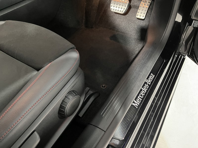 2022 (72) MERCEDES-BENZ A CLASS A200 AMG Line Executive 4dr Auto 4696295