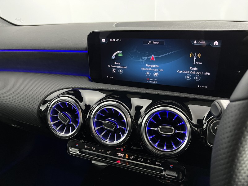 2022 (72) MERCEDES-BENZ A CLASS A200 AMG Line Executive 4dr Auto 4696284