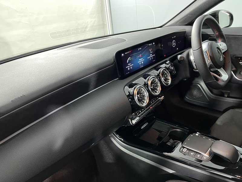 2022 (72) MERCEDES-BENZ A CLASS A200 AMG Line Executive 4dr Auto 4696283