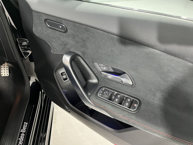 2022 (72) MERCEDES-BENZ A CLASS A200 AMG Line Executive 4dr Auto 4696296