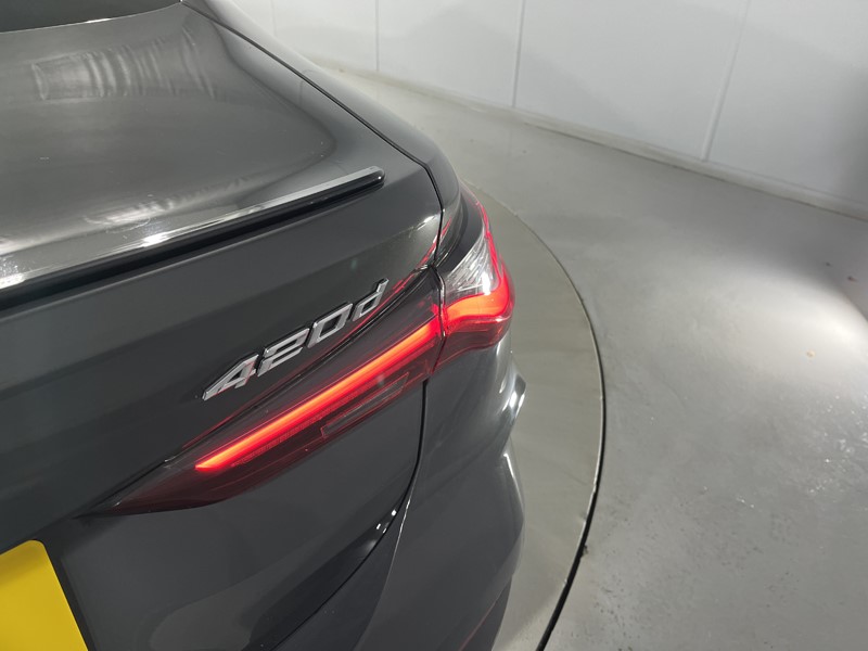 2022 (72) BMW 4 SERIES 420d MHT M Sport Pro Edition 2dr Step Auto 4770118