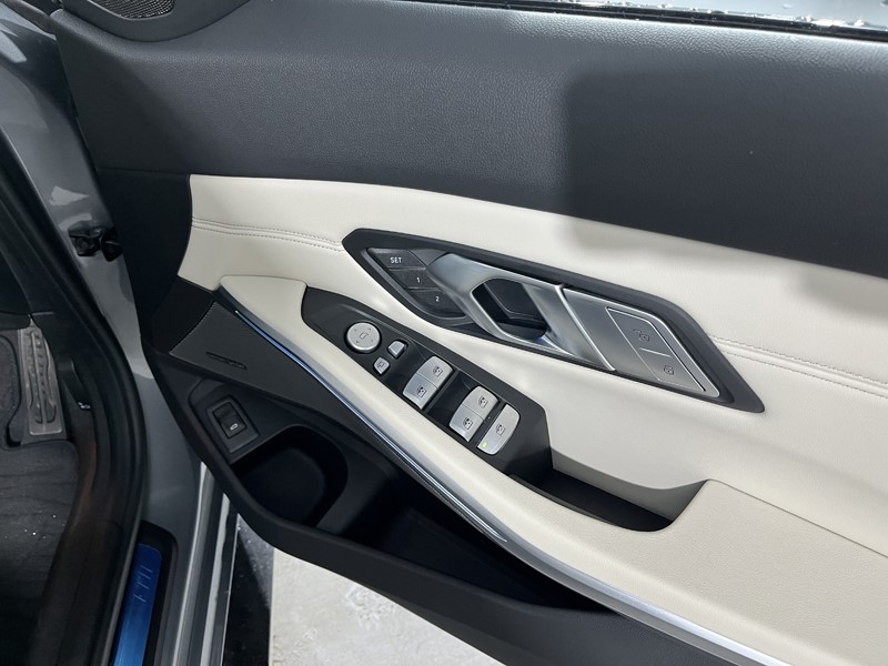 2025 (25) BMW M3 xDrive 530 Competition M 4dr Step Auto 4712054