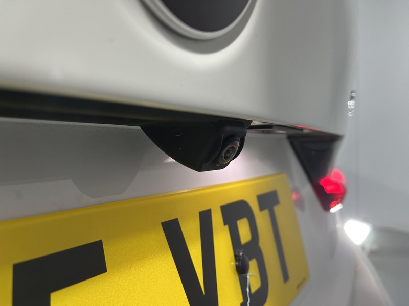 2025 (25) BMW 3 SERIES 320i M Sport 4dr Step Auto 4759481