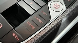 2025 (25) BMW 3 SERIES 320i M Sport 4dr Step Auto 4707250