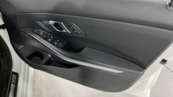 2025 (25) BMW 3 SERIES 320i M Sport 4dr Step Auto 4759453