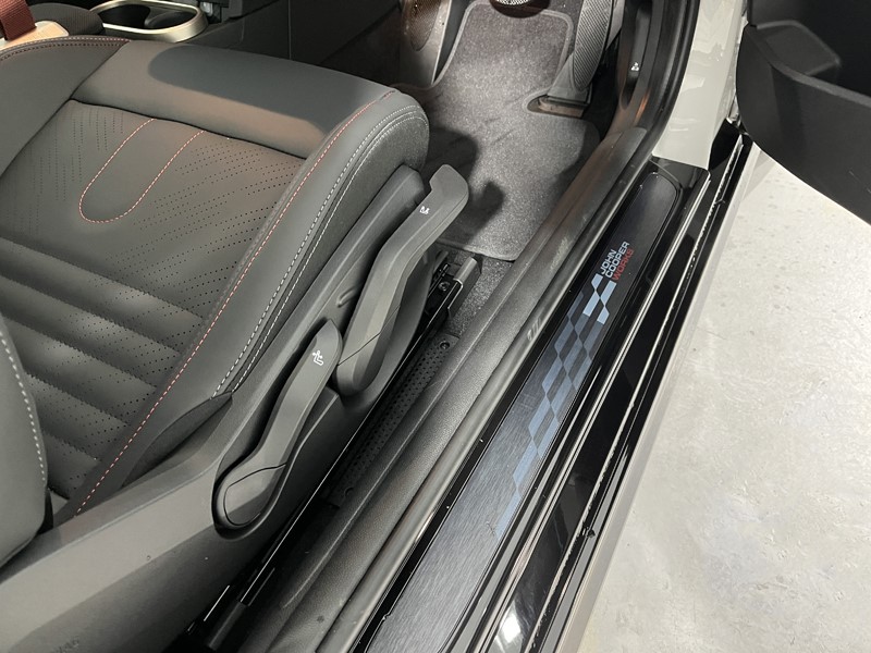 2025 (75) MINI COOPER 1.5 C Sport 3dr Auto 5315345