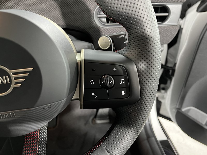 2025 (75) MINI COOPER 1.5 C Sport 3dr Auto 5315350