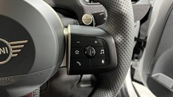 2025 (75) MINI COOPER 1.5 C Sport 3dr Auto 5315350